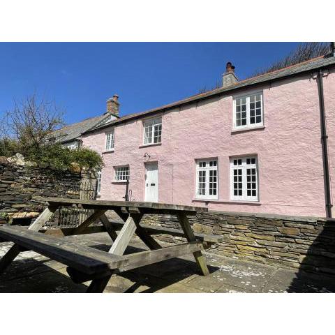 The Brewhouse Boscastle Harbour