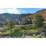 The Coppermines Mountain Cottages - Sawyers, Millrace, Pelton Wheel, Sleeps 16