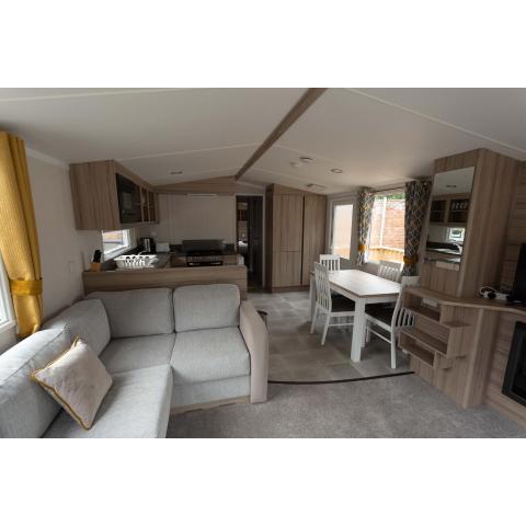 The Dram Van - Beautiful, luxury static caravan