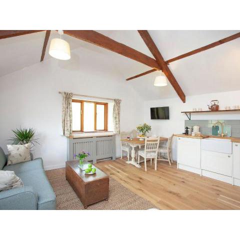 The Hayloft - UK32686