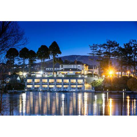 The Lakeside Hotel & Leisure Centre