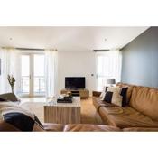 The Nine Elms Lane Arms - Stunning & Bright 2BDR Flat