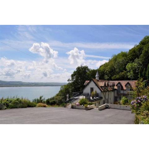 The Old Stables Aberdyfi apartment 6