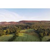 The Shippen - Open-plan barn conversion, high-spec, stunning views