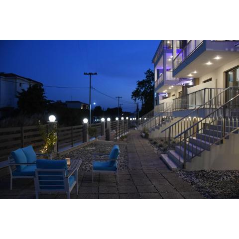 Theano Luxury Suites Nikiti