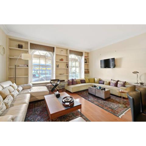 Three Bedroom Apartment in Sloane Square