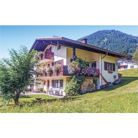 Three-Bedroom Apartment in St. Gallenkirch