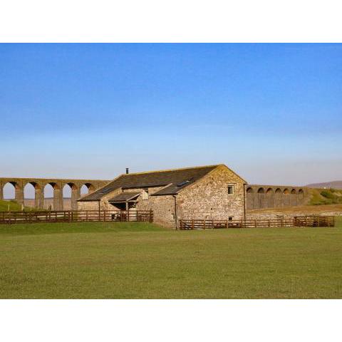 Three Peaks Barn