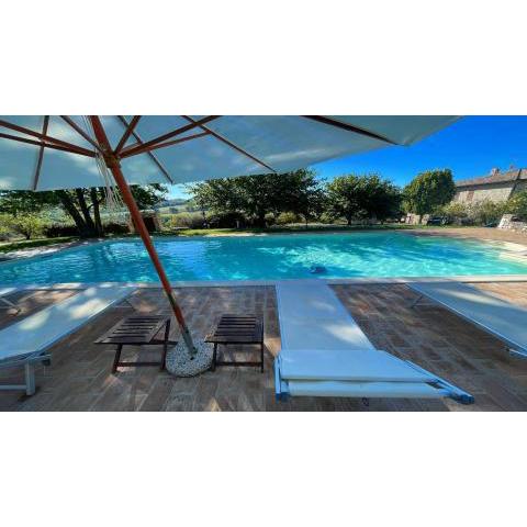 Todi By The Pool-Walk To Todi 5 KmsRestaurant 05 KmsSleeps 10Exc Poolwifi