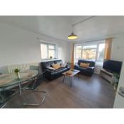 Toni's Hub - 2 bed City Centre Apartment