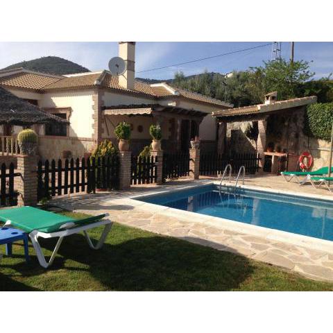 Traditional Andalusian villa in La Higuera