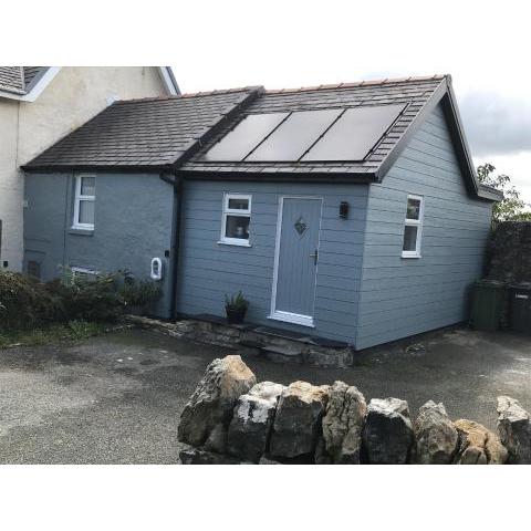 Traeth Arian Cottage