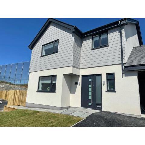 Trearddur Bay - Luxury 4 bedroom modern house