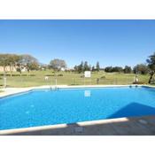 Très bel appartement, rez de jardin, avec vue sur le golf et la piscine