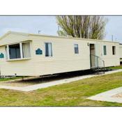 Trusville Mablethorpe 3 Bedroom Caravan . Beachside site !