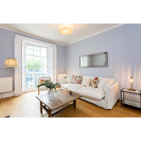 Two Bed Notting Hill Gem