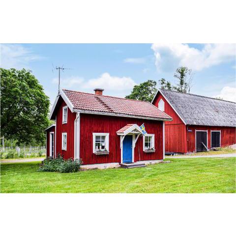 Two-Bedroom Holiday Home in Rorvik