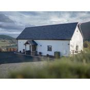 Tyn Llwyn Barn