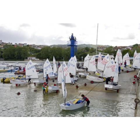 Vacaciones en Costa Morrazo, playas y restaurantes