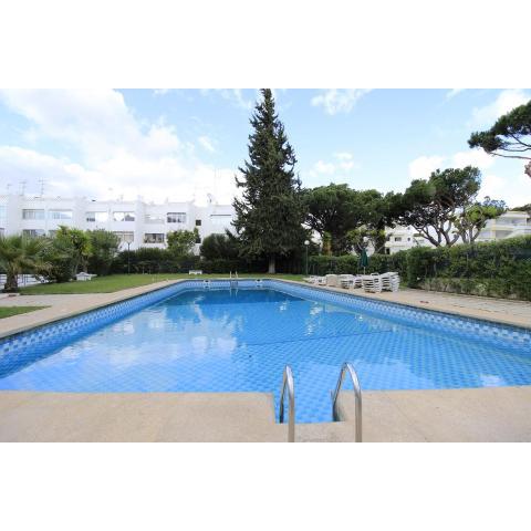 Vilamoura Cosy 3 With Pool by Homing