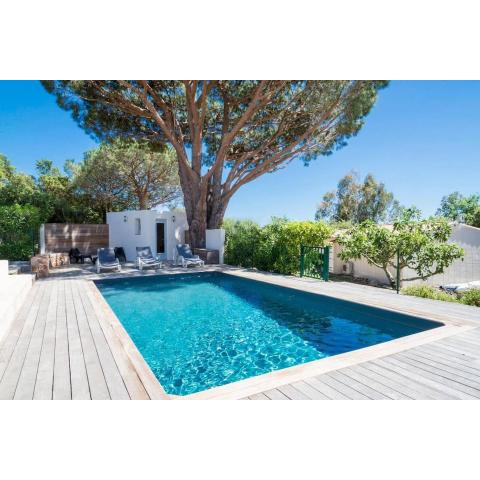 Villa 4 personnes U Pinu, piscine, 6 kms de porto vecchio