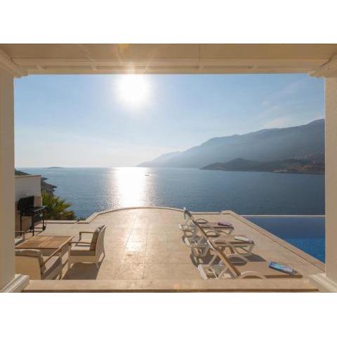 Villa Alis stunning sea view with Infinity Pool