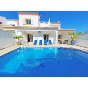 Villa Chiquito Albufeira - Private Pool&Parking - BBQ&AC&WI-FI