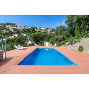 Villa Cruise privacy, pool, nature, with breathtaking view