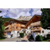 Villa Flora Mountain Lodges