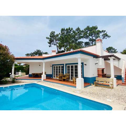 Villa in Praia D'el Rey, Beach & Golf Resort