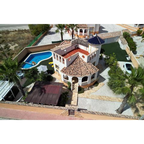 Villa La Zenia