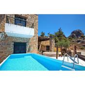 Villa Lato - Villa with private pool and yard