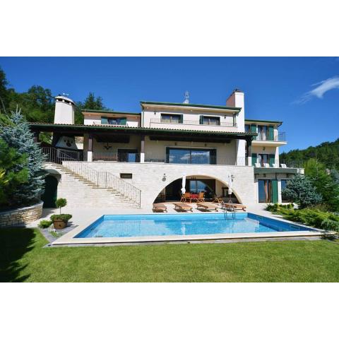 Villa Lunin 5* - Seaview Holiday Home