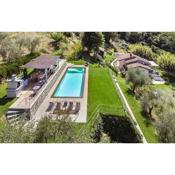 Villa Marignana - Secluded villa with pool and spa on Tuscan hills