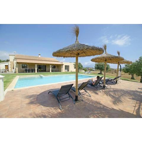 Villa Mediterranea for 10 , new luxury Villa .