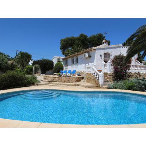 Villa Moraira, 3 dormitorios, 6 personas - ES-216-1