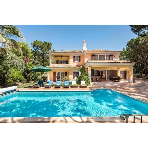 Villa Plaza - beautiful spacious house off roundabout 6 Quinta Do Lago