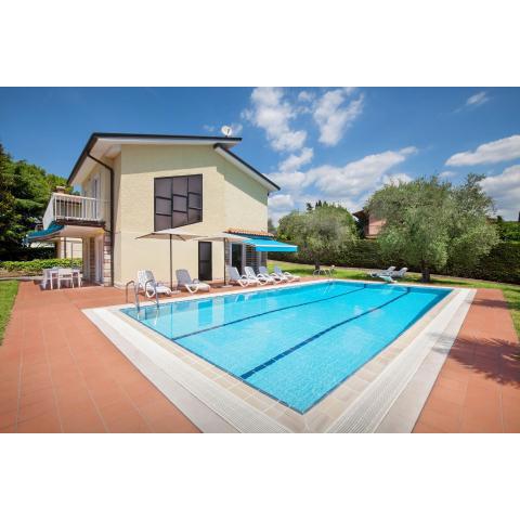 Villa Rose With Pool