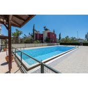 Villa Suat - 2 Bed with Shared Pool