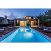 Villa Trogir close to beach save 15 percent on Split-villas com