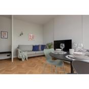 Warszawa Szwedzka Apartment by Renters