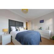 Welcoming and Radiant - One Bedroom Apartment in the heart of South