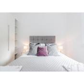 White Piccadilly Luxury Flat