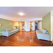 WSD HEBE Stylish 2BD 5' from Acropolis Near Metro