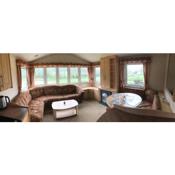 Yeovil Accomodation Business & Pleasure, 2 dble Bedrooms, Bathroom en-suite, Kitchen, Lounge, Diner, Garden, 365 acres Forest & Streams, Workers huts available with lrge Van parking