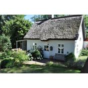 Zauberhaftes englisches Cottage am Gutshaus